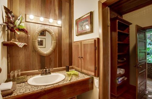 Cristo Rey Cabin | Table Rock Lodge