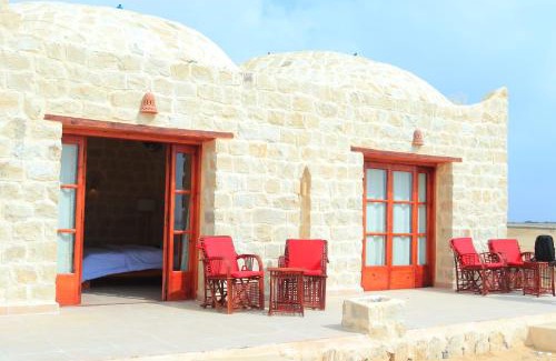 Al Fayoum Hotel | Tache By The Lake