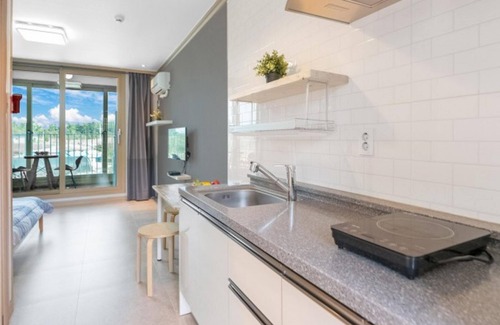 Nam House | Taean Laboom Pension