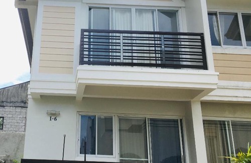 Canlubang House | Tagaytay Hampton Villas