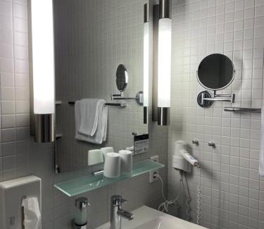 Zellerau Hotel | Tagungshaus Himmelspforten - Self Check-In