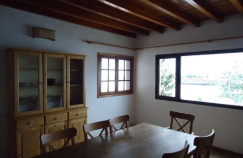 Tahiche Villa | Tahiche Villa Sleeps 8 WiFi