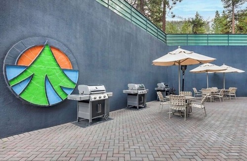 South Lake Tahoe Condo | Tahoe Seasons Resort