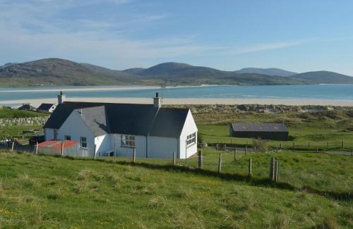 Harris House | Taigh Marsaili