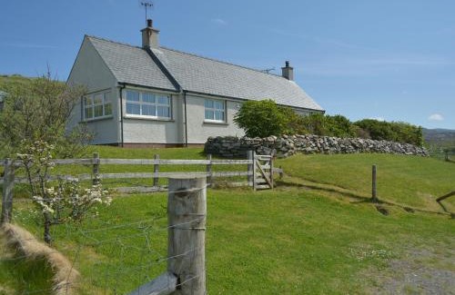 Harris House | Taigh Marsaili