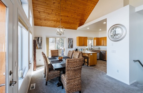 Bend House | Tailwinds Farm Secluded Estate On The River Amazing Views by RedAwning