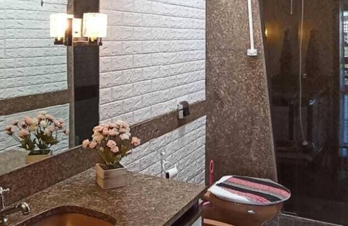 Bom Retiro Hotel | Taj Mahal Hostel e Eventos