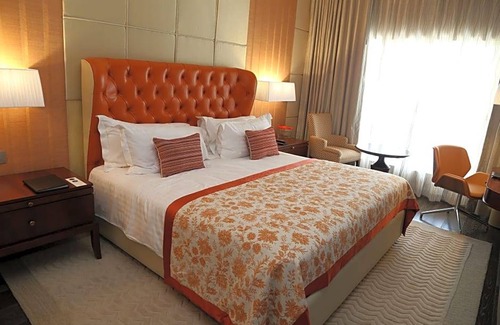 Kollupitiya Hotel | Taj Samudra