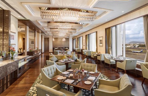 Vile Parle East Hotel | Taj Santacruz