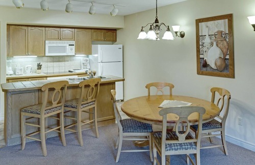 Oro-Medonte Resort | Take a trip to beautiful Niagara Falls
