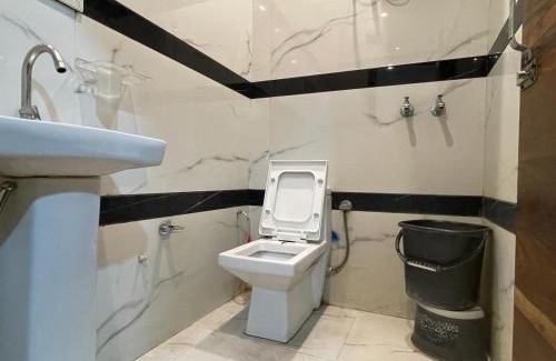 Amritsar Bed & Breakfast | Takkars Residency 5 min walk from Golden temple