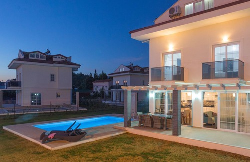 Ciftlik Villa | Tala Villa 15 - 3 Bedrom-Private Pool- Çalış Beach
