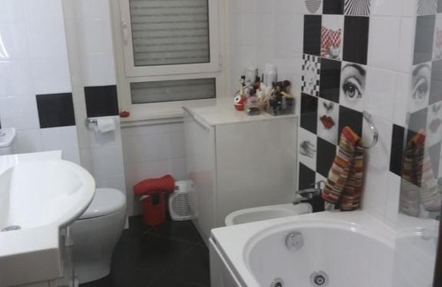 Quartiere XXVIII Monte Sacro Alto Apartment | Talenti