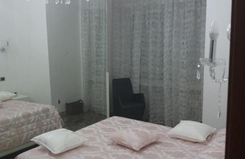 Quartiere XXVIII Monte Sacro Alto Apartment | Talenti