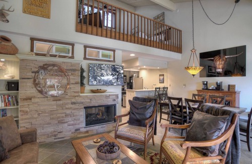 Purgatory House | Tall Timbers (#810) | 10 min to Ski - Golf - Pool/HotTub/Fitness - A/C