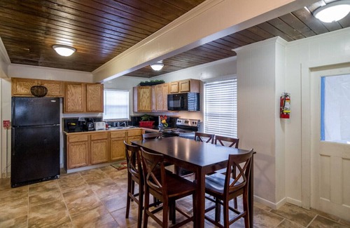 Woden Cabin | Tall Timbers Retreat All 6 Cabins & Dining Lodge
