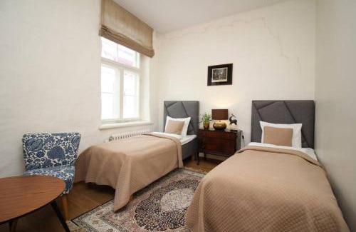 Old Town Apartment | Tallinn City Apartments - Luxury 3 bedroom, sauna, views
