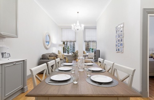 Old Town Apartment | Tallinn’s Old Town Elegance: High Ceilings & Timeless Charm