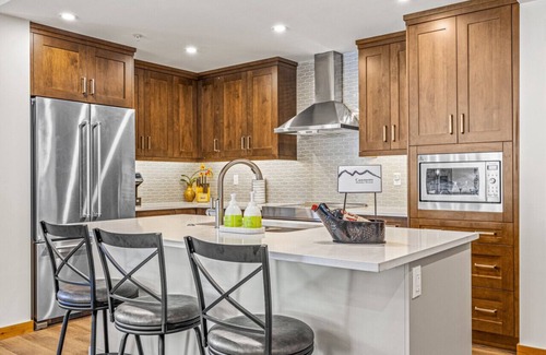 Canmore Apartment | Tamarack 211A