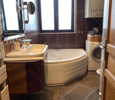Issy-les-Moulineaux Apartment | Tamax