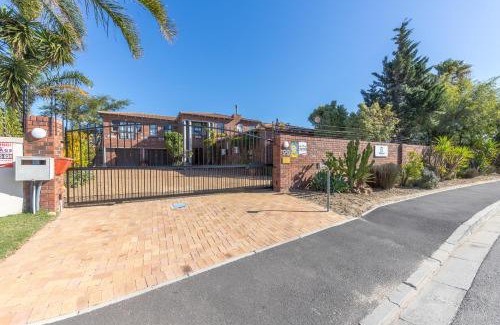 Parklands House | Tambula Guest House