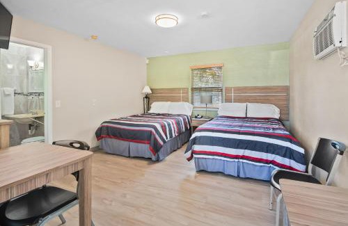 East Naples Hotel | Tamiami Motel