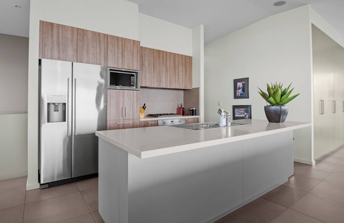 Brisbane Waterfront House | Tangalooma Panoramic View