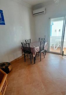 Briech Apartment | TANGER/ASILAH: APPART 50m2 FACE MER ET PISCINES, 5 PLACES, TOUT ÉQUIPÉ+WIFI+CLIM