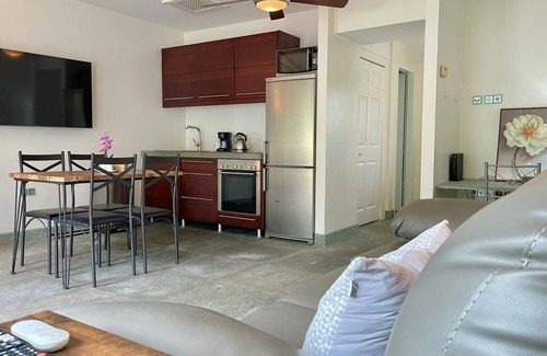Paradise Island Apartment | Tangerine Sunsets Milan