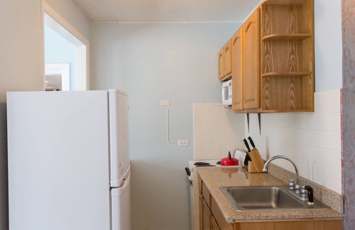 Downtown Nassau Apartment | Tangerine Sunsets Murcott