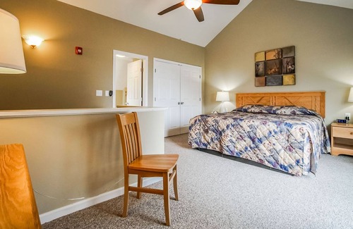Tafton Condo | Tanglwood Resort 2br suite, Friday check-in