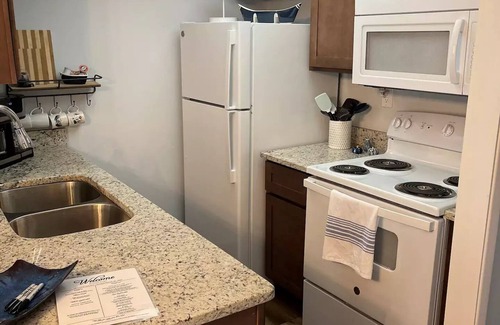 Diamondhead Condo | Tango Juliet