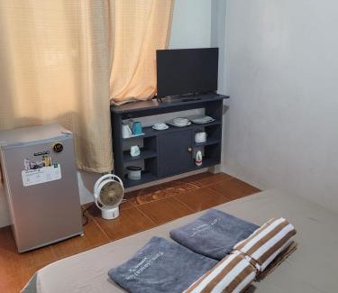 Manoc-Manoc Apartment | Tara staycation unit