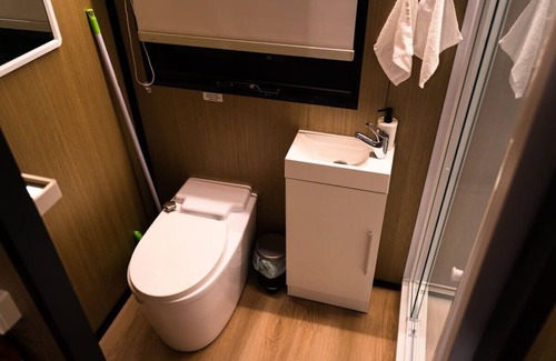 Urila House | Tarwarri Tiny Summary