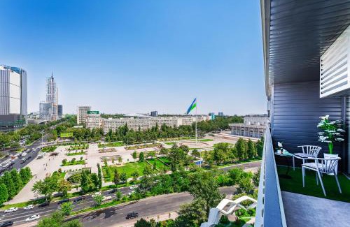 Tashkent Apartment | Tashkent Skyline 1BR & Balcony