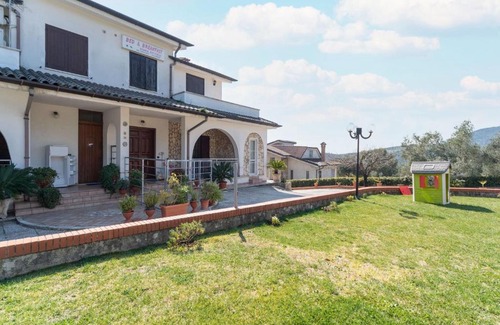 Priverno House | Tasteful holiday home in Priverno with garden