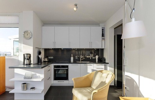 Kuhlungsborn Ost Apartment | Tasteful, light-flooded holiday apartment on the Baltic Sea with a great balcony - Residenz am