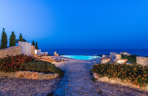 Korithi Villa | Tasteful Zakynthian Stone House with Wonderful Sea Views, Private Infinity Pool & Outdoor Jacuzzi!