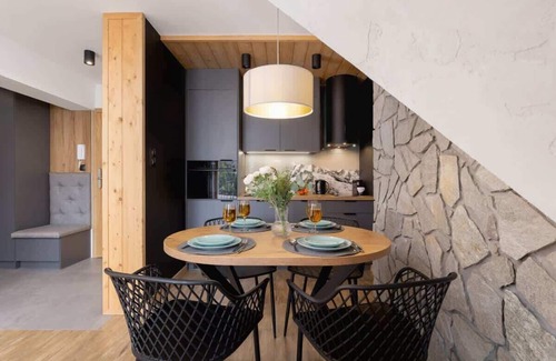 Zakopane Apartment | Tatry Design Suite* | Elegant Apartment | Parking