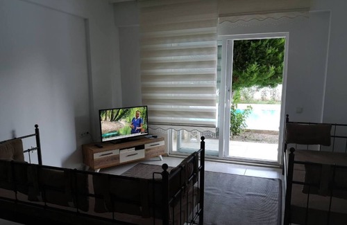 Kemer House | TAURUS RESIDENCES 2,denize merkeze yakın,C1 Bahçe