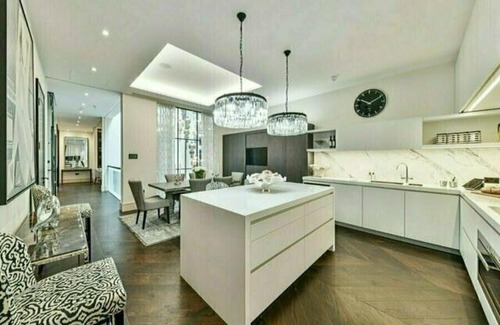 Milnerton House | Taylor Hill View