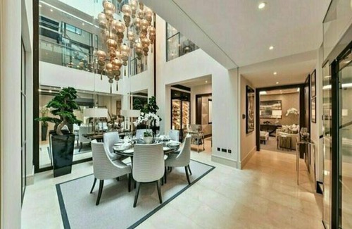 Milnerton House | Taylor Hill View