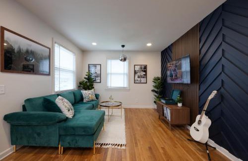 Woodbine House | Taylor Swift Eras Inspired Home-10 min to Broadway