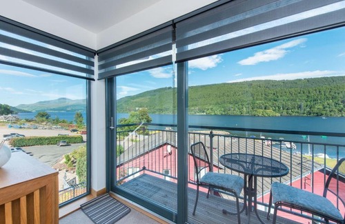 Kenmore House | Taymouth Marina-1 Lawers View