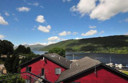 Kenmore House | Taymouth Marina-2 Lawers View