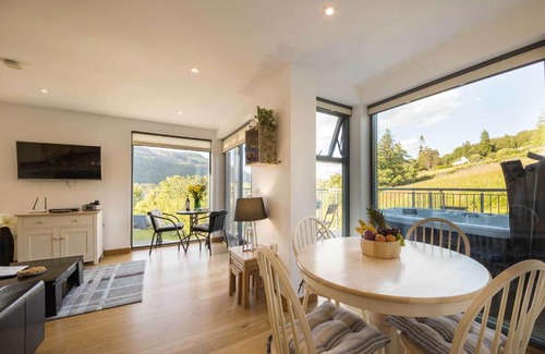 Kenmore House | Taymouth Marina-5 Lawers View
