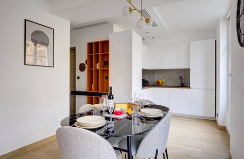 Quartier de la Plaine-de-Monceaux Apartment | TBS 292 - Lovely apartment near the Champs-Élysées