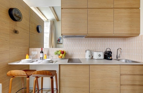 Strasbourg -Saint-Denis Apartment | TBS 304 - Charming studio in Paris