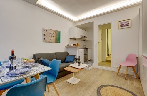 Quartier de l'Ecole-Militaire Apartment | TBS 335 - Nice apartment in the 7th arrondissement