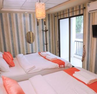 Chang Khlan Hotel | TC House and Cafe